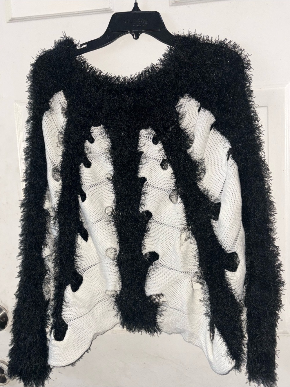 Women’s Black & White Textured Fuzzy Stripe Sweater